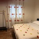 アパート Thyme, 2 Brs Apt, 5mins Nafplio, 10 Mins ナフプリオ