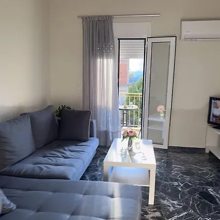 公寓 Thyme, 2 Brs Apt, 5mins Nafplio, 10 Mins 纳夫普利翁