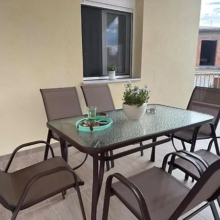Thyme, 2 Brs Apt, 5mins Nafplio, 10 Mins 公寓 纳夫普利翁