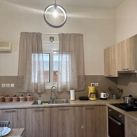 Thyme, 2 Brs Apt, 5mins Nafplio, 10 Mins