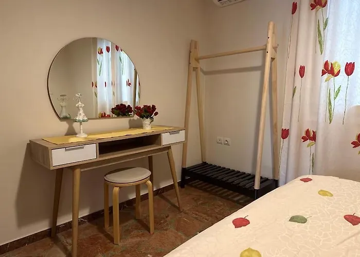 Thyme, 2 Brs Apt, 5mins Nafplio, 10 Mins 아파트