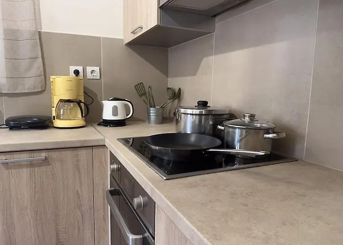 Thyme, 2 Brs Apt, 5mins Nafplio, 10 Mins *